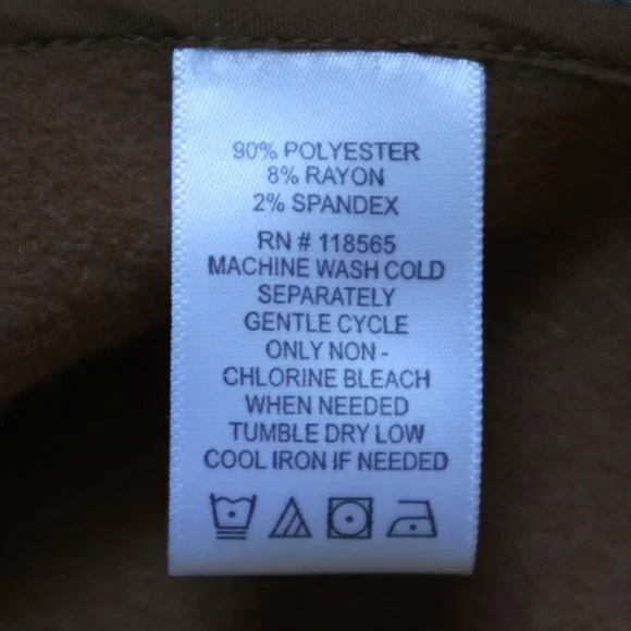 Joan Rivers Cape - Picture 11 of 12